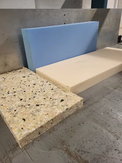 154200/155235 - Foam